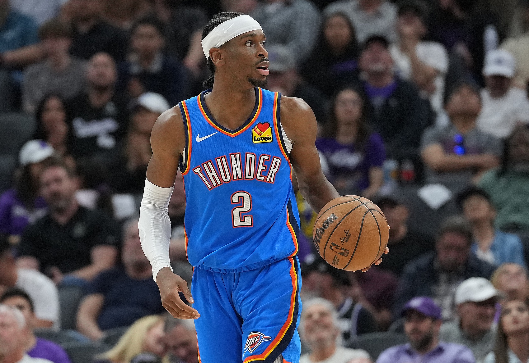 毕比：亚历山大是MVP 因为他有数据以及战绩是联盟第一